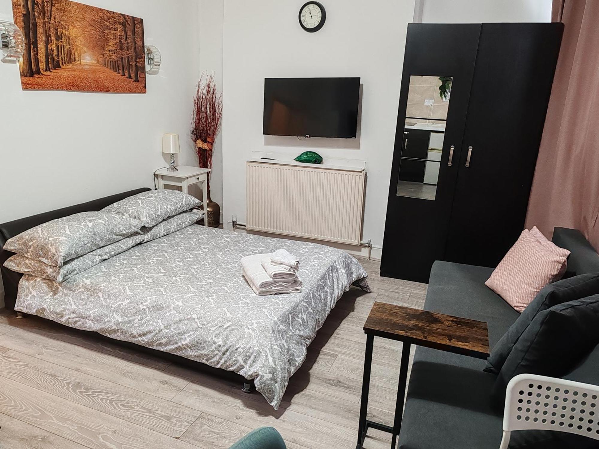 Kilburn High Road Studio Apartments Londen Buitenkant foto